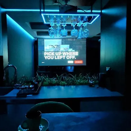Pentlux - Penthouse In The Heart Of Skopje