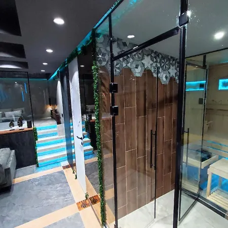 Pentlux - Penthouse In The Heart Of *